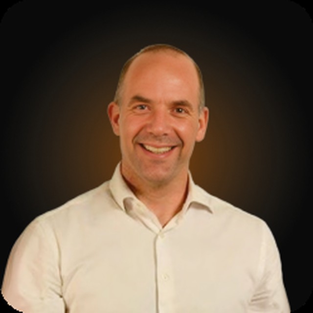 Portrait de Vincent Becker, fondateur de PromptLab AI Practitioner